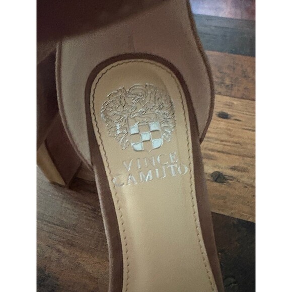 Vince Camuto Snakeskin Print Heels Size 6 - Picture 3 of 7